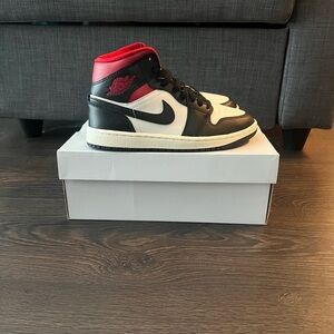 Women’s Nike Air Jordan 1 Mid Black and Red Sneakers BQ6472-061 (Red Panda)